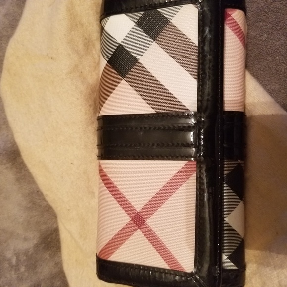 Burberry Tote and Wallet - Picture 8 of 8